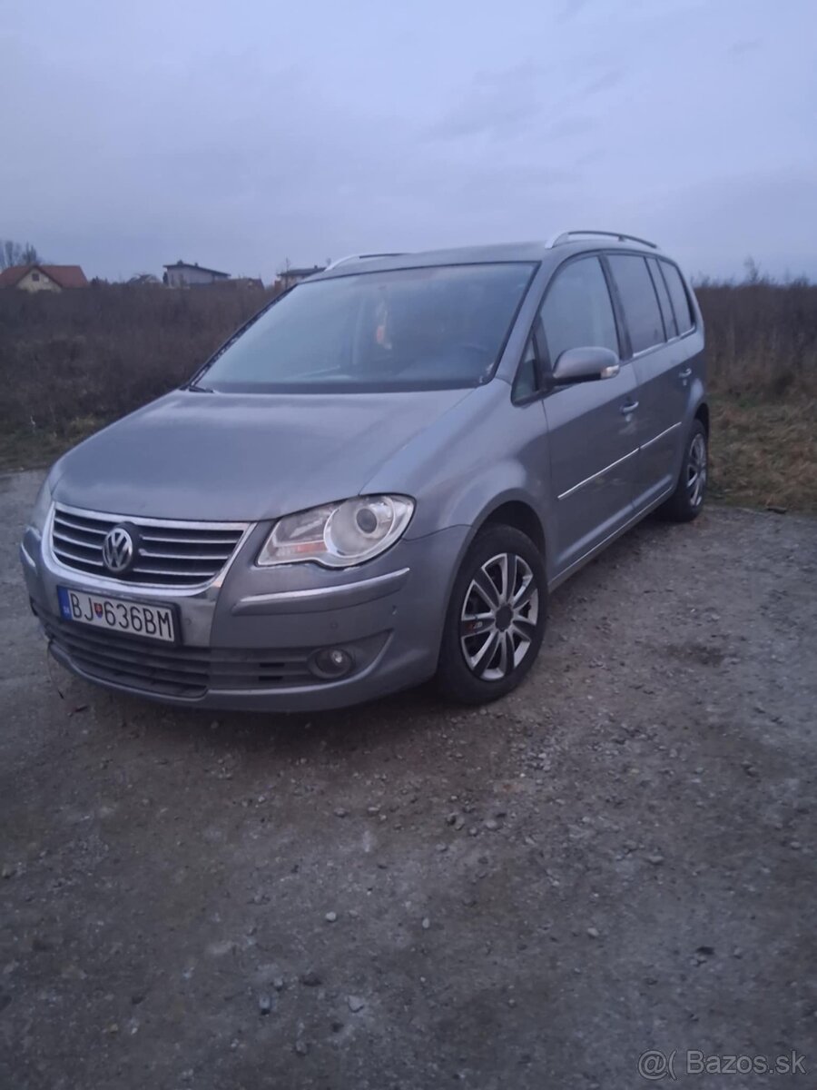 Volkswagen touran 2tdi 7miestny - 3