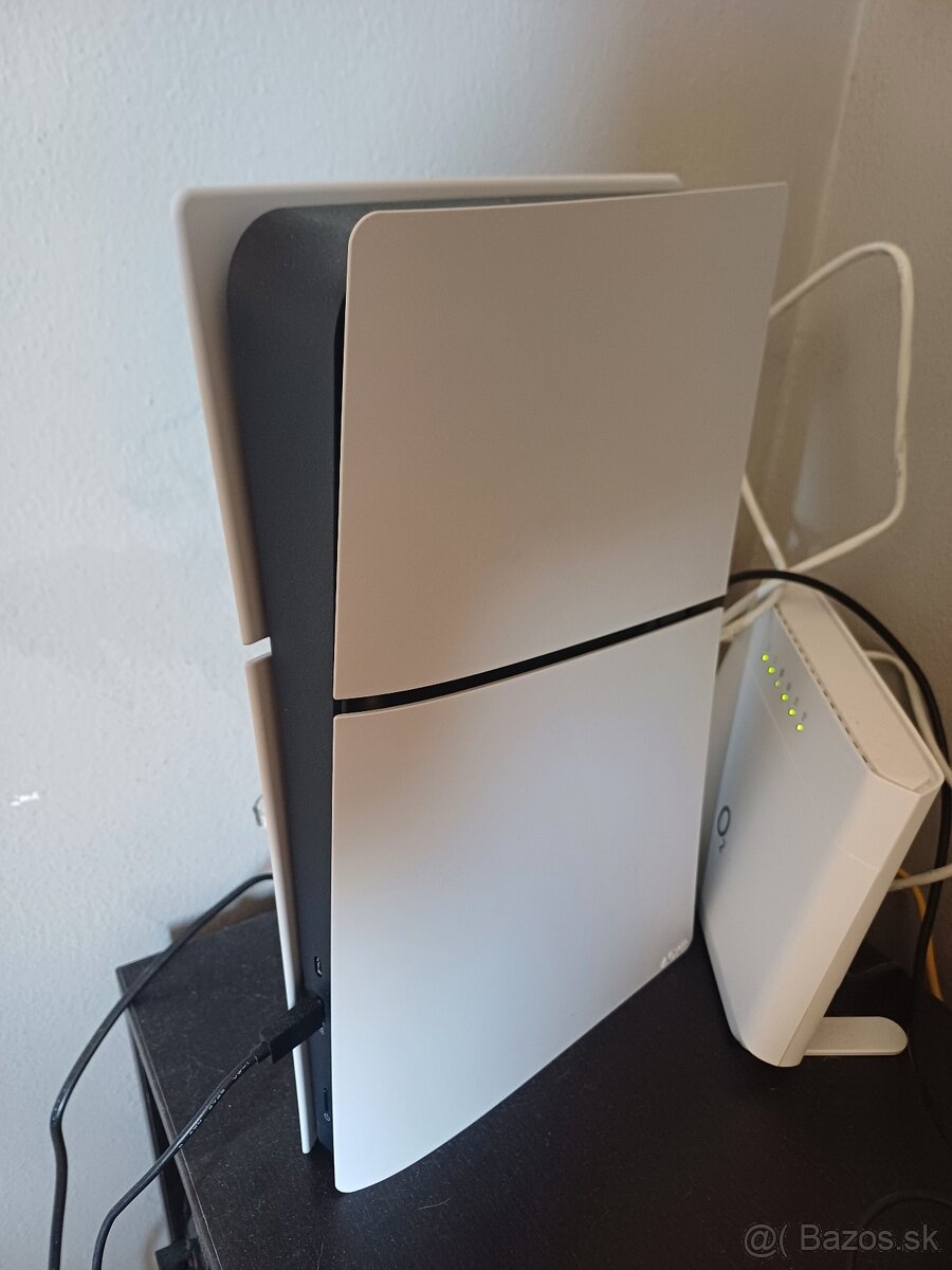 Predam nove ps5 digital edition 825gb - 3