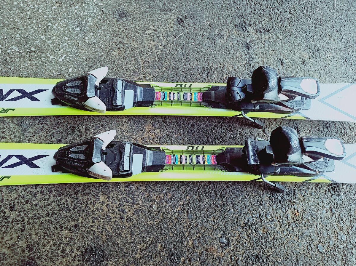 Predám detské Salomon lyže 110 - 3