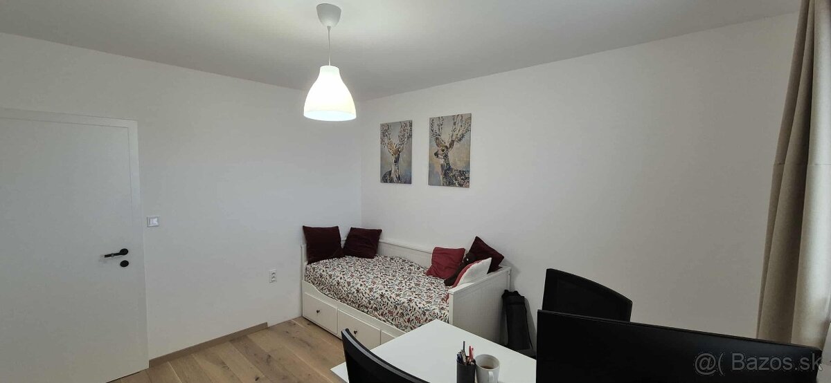 REZERVOVANÉ: Prenájom 3i bytu s KLIMATIZÁCIOU a dvomi - 3