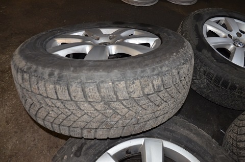 17" alu disky VW Touareg so zimn. pneum. 235/65 R17 - 3