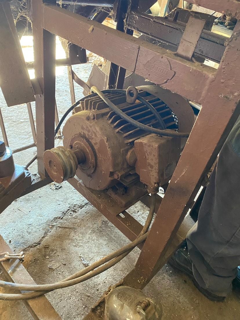 Zľava Predám elektromotor 7,5 kW - 3