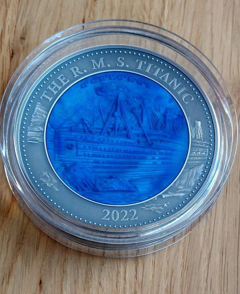 5 oz Titanic stříbrná mince Antique Finish, emise 49 kusů - 3