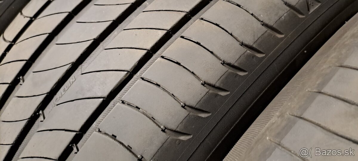 Predám 4ks jazdené letné 235/50r19-103V Michelin - 3