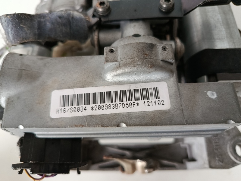 tyc riadenia volantu audi a8 404.680 60€ - 3