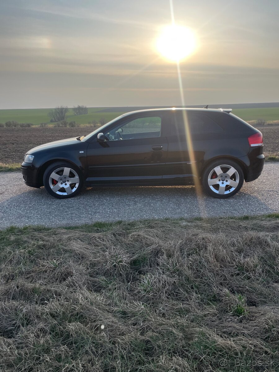 Predám Audi A3 8P 1.6 75kw - 3