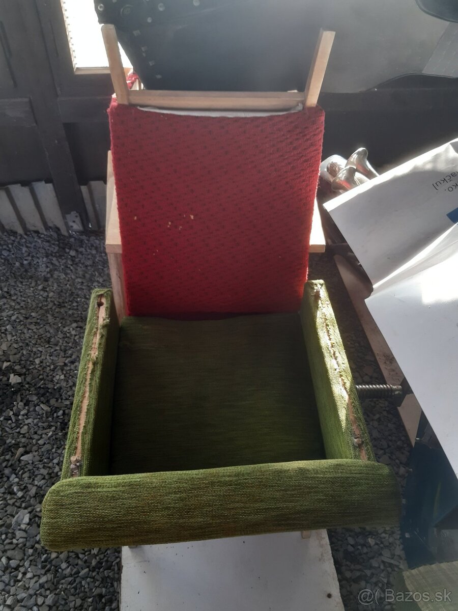 Kreslá RETRO rôzne, zelené, hnedé, modré, červené - 3