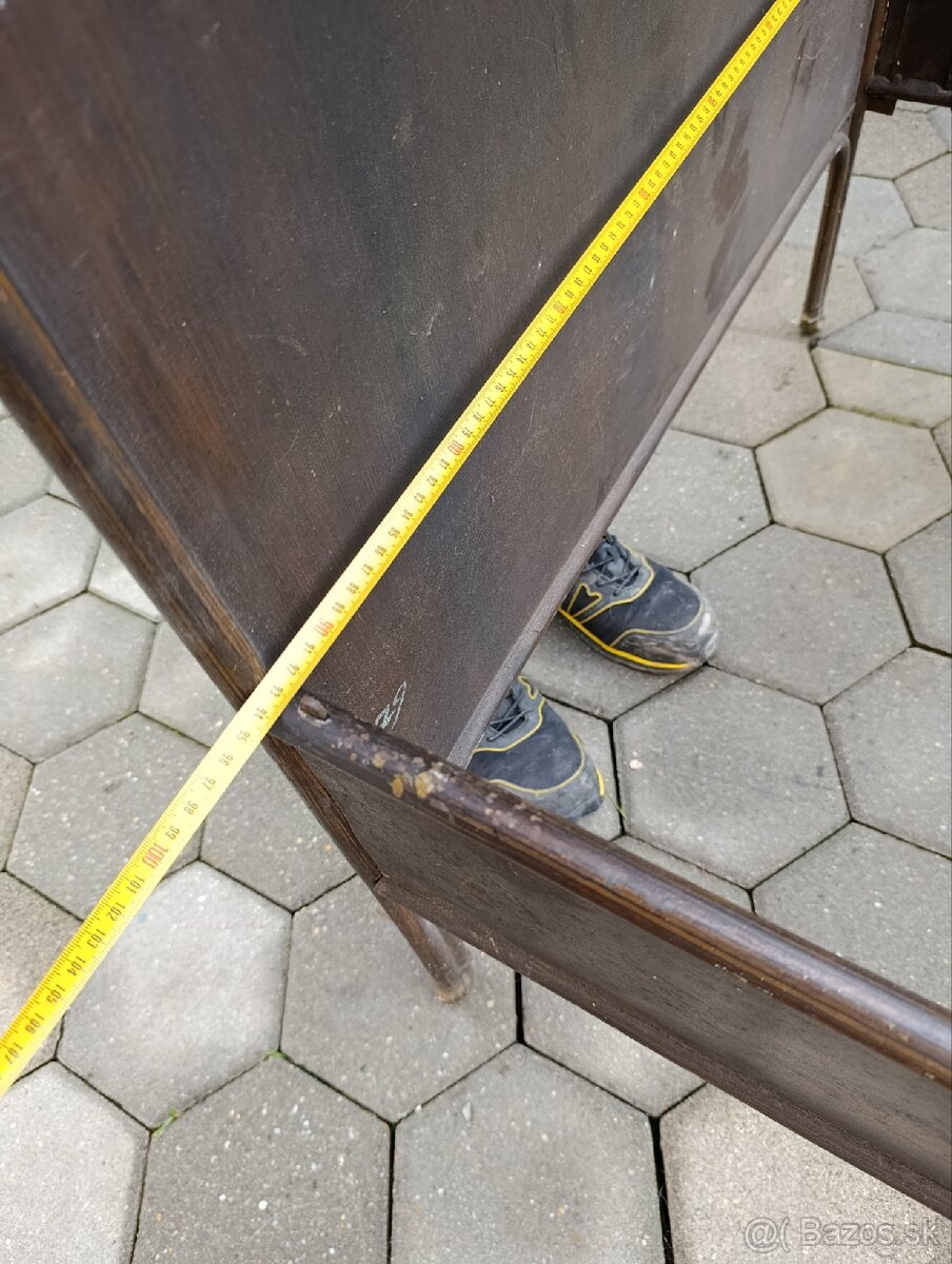 Kovová starožitna posteľ - 3