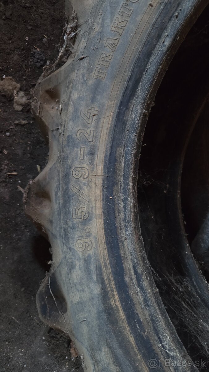 Traktorova pneu Dunlop 9.5/9-24 - 3