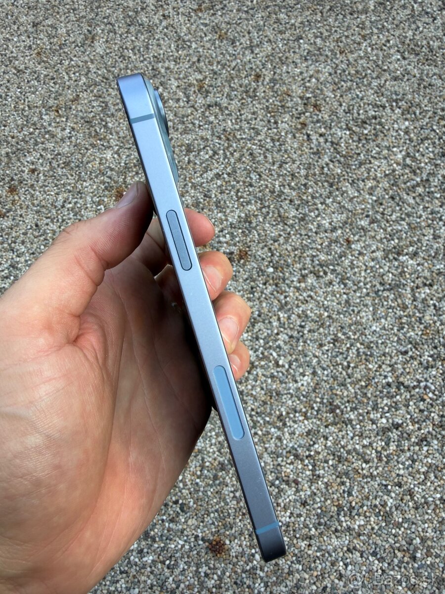 IPhone 14 Plus - baterie 100% - 3