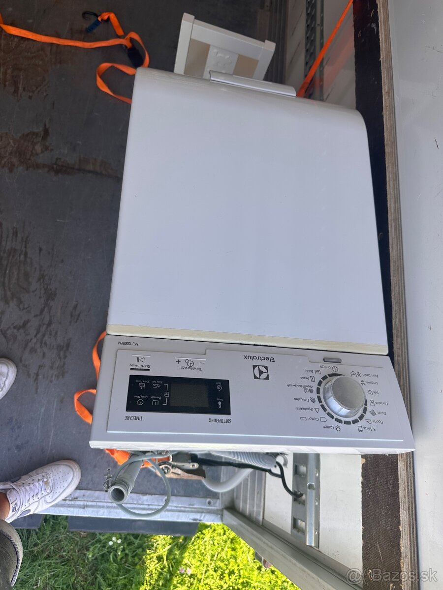 Predám práčku Electrolux - 3