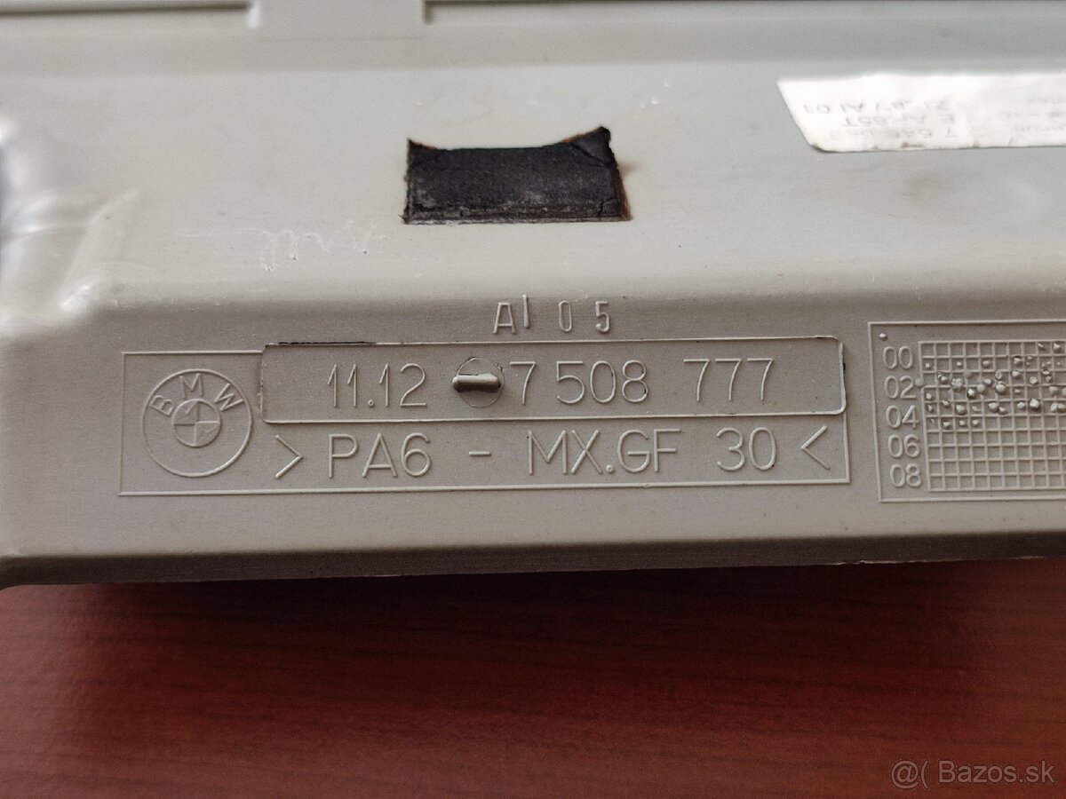 Kryt motora BMW E65 11127508777 - 3