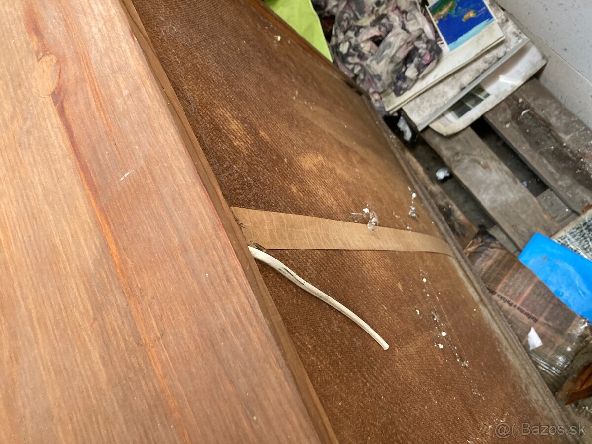 Sklenená vitrína so svetlom - 3