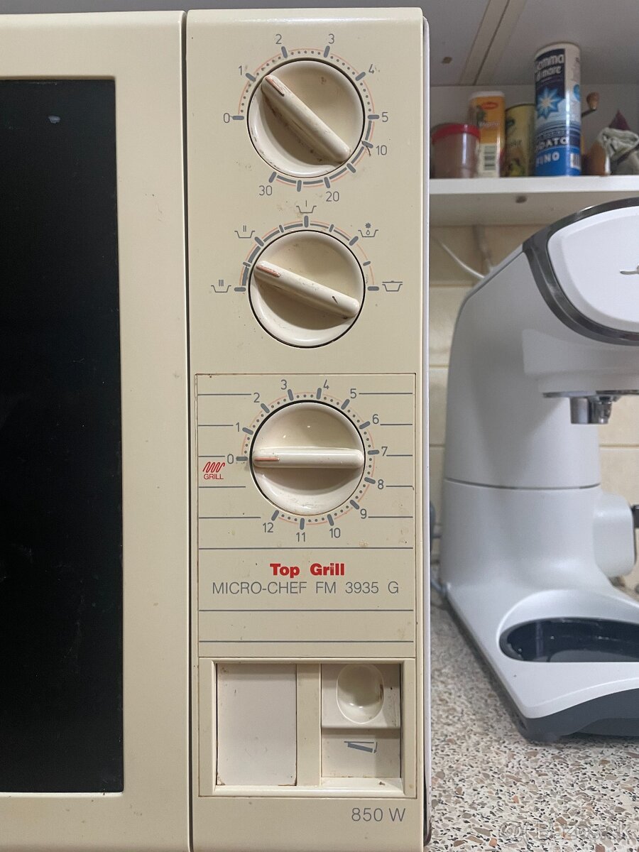 Mikrovlnná rúra s grilom - 3