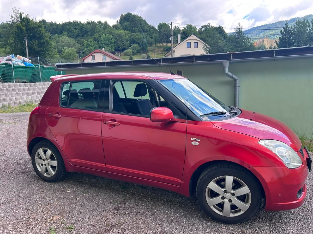 Suzuki Swift 2009, 1,3 - 3