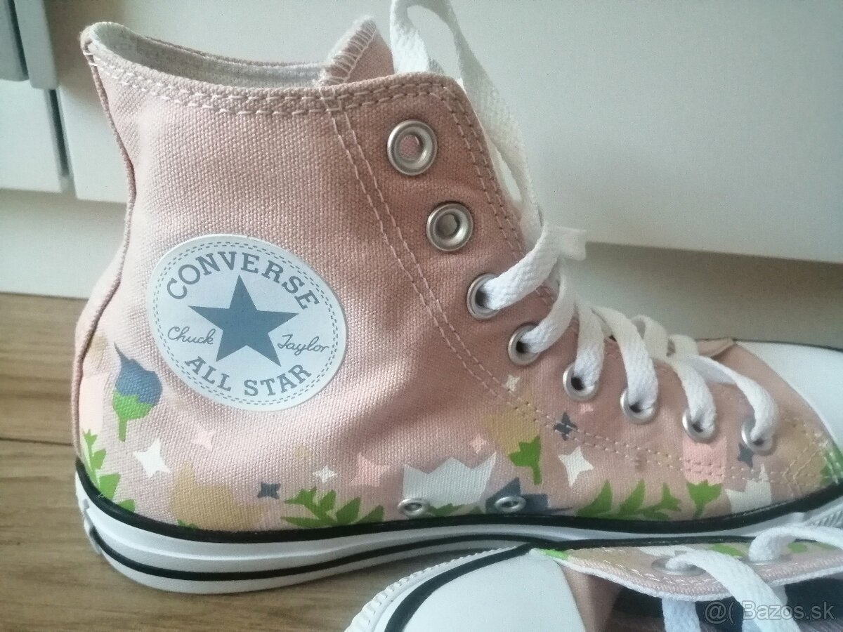 Converse kvety - 3
