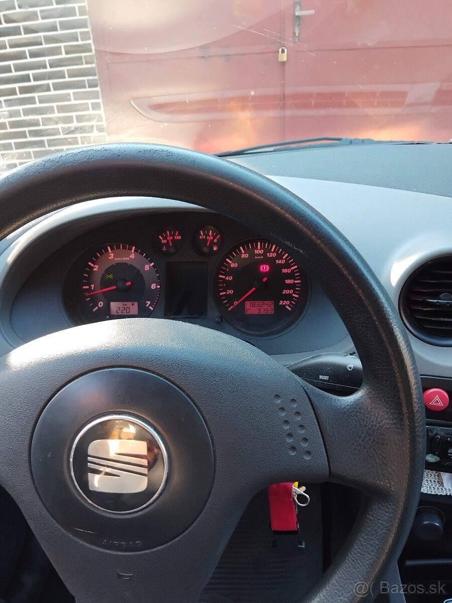 Seat cordoba - 3