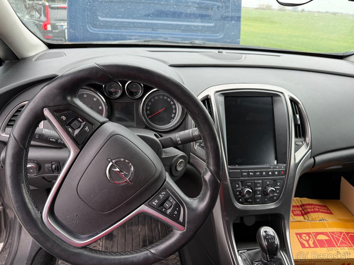 Opel astra j - 3