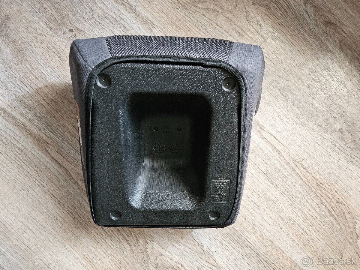 Detský podsedák do auta - 3