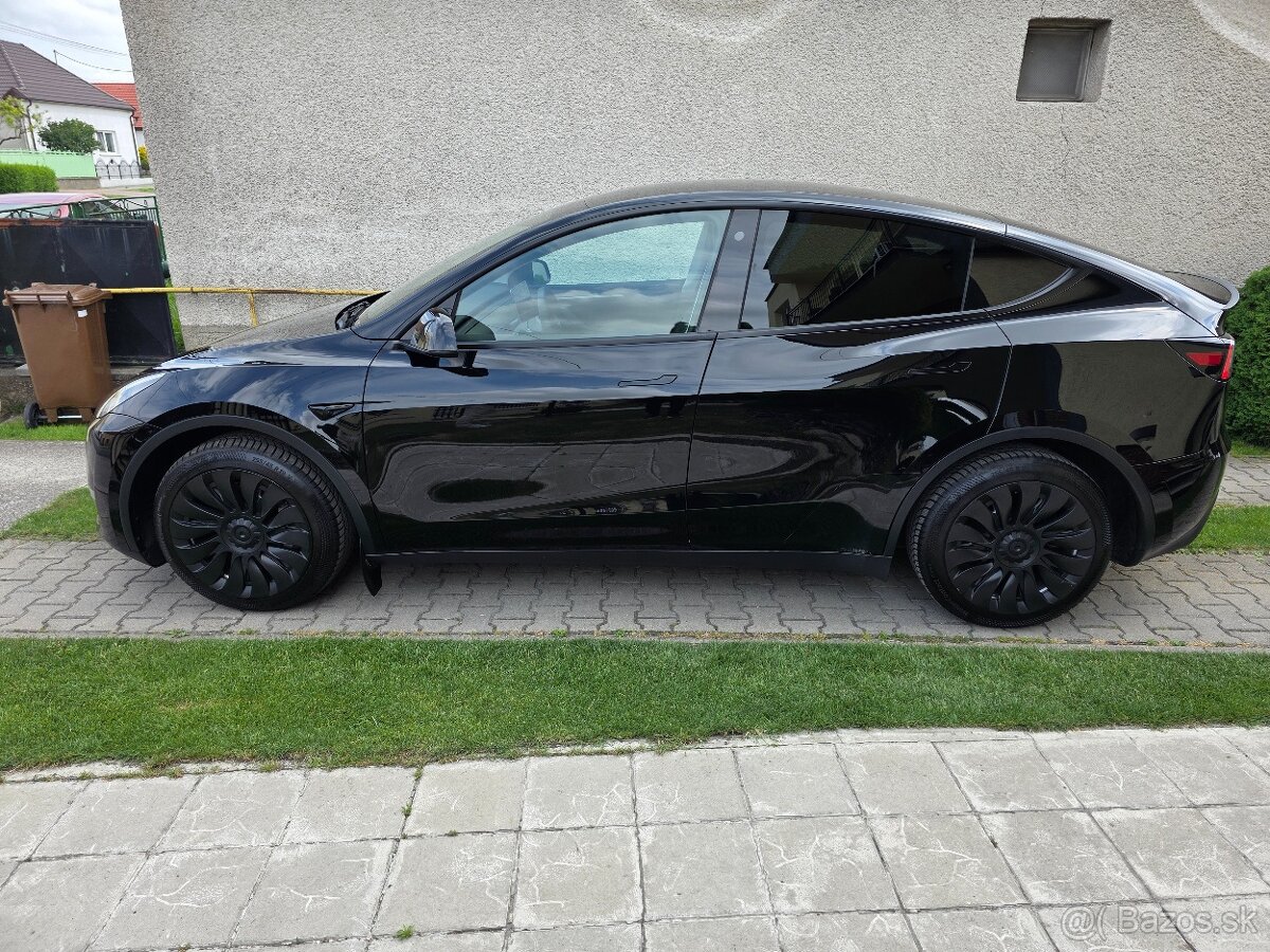 TESLA MODEL Y FACELIFT LONG RANGE DUAL MOTOR - 3
