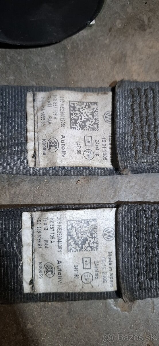 Ľavý a pravý bezpečnostný pás Volkswagen Scirocco 3 - 3