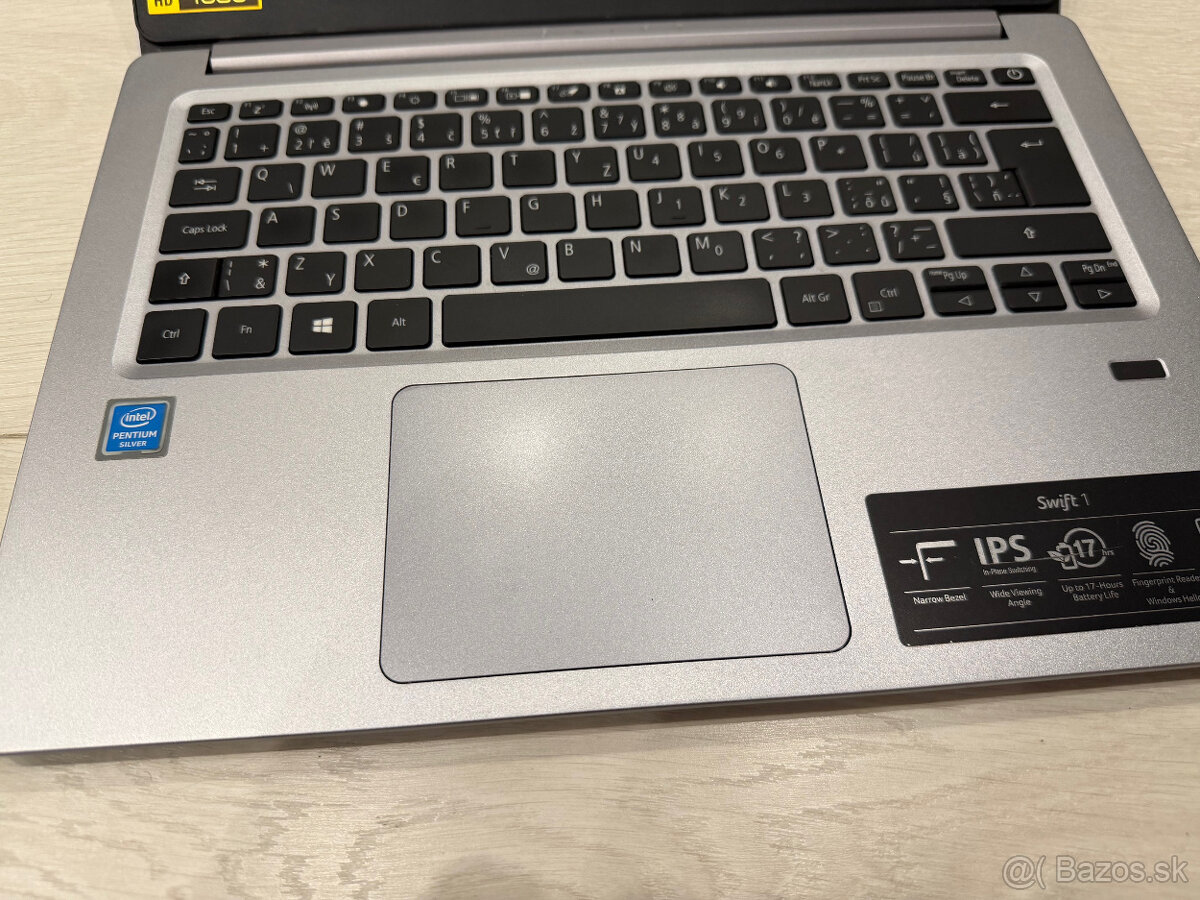 Acer Swift1 4 GB RAM 256 GB SSD Windows 11 Pro - 3