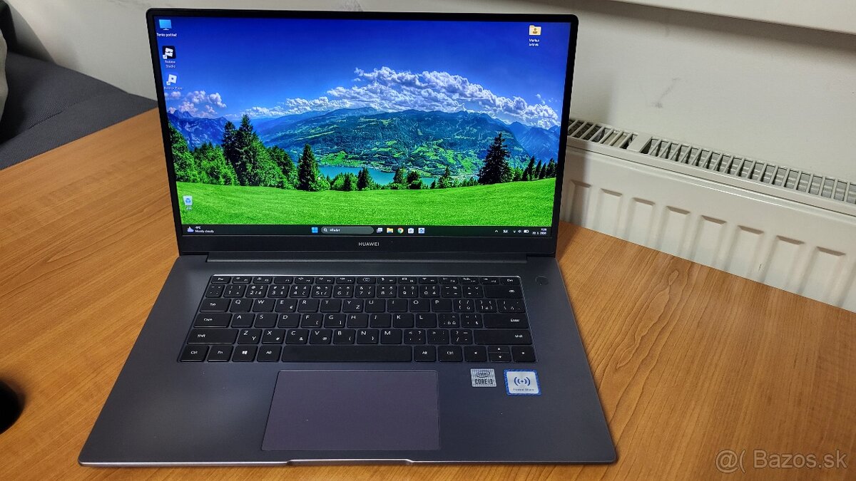 Predám Huawei Matebook d15 - 3