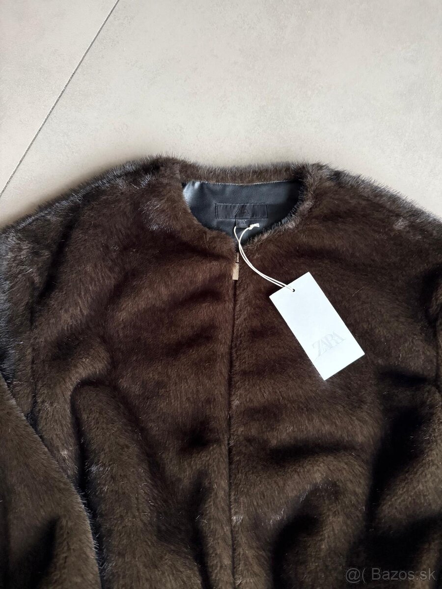 Kozuch Zara c. M - 3