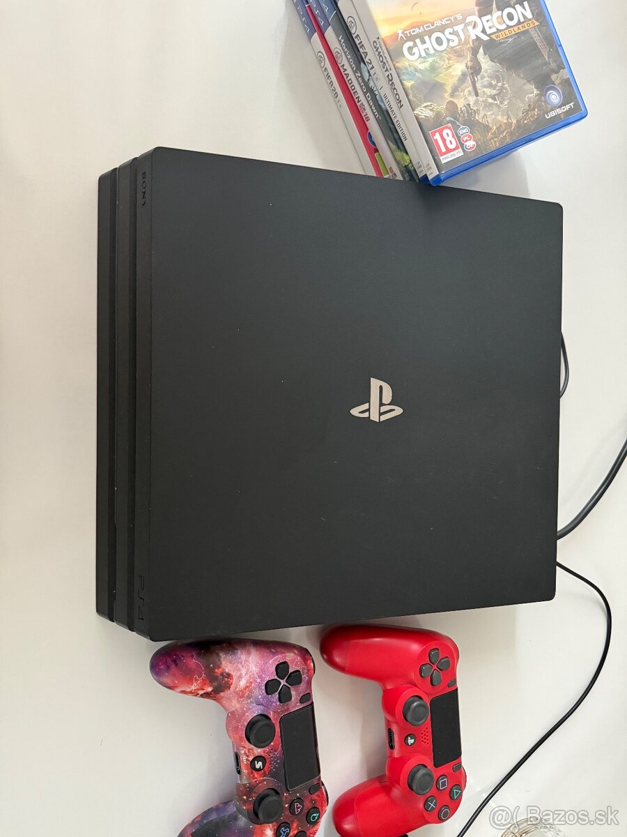 Playstation 4 pro 1tb - 3