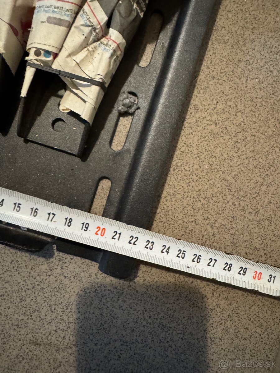 Nástenný držiak na TV - 3