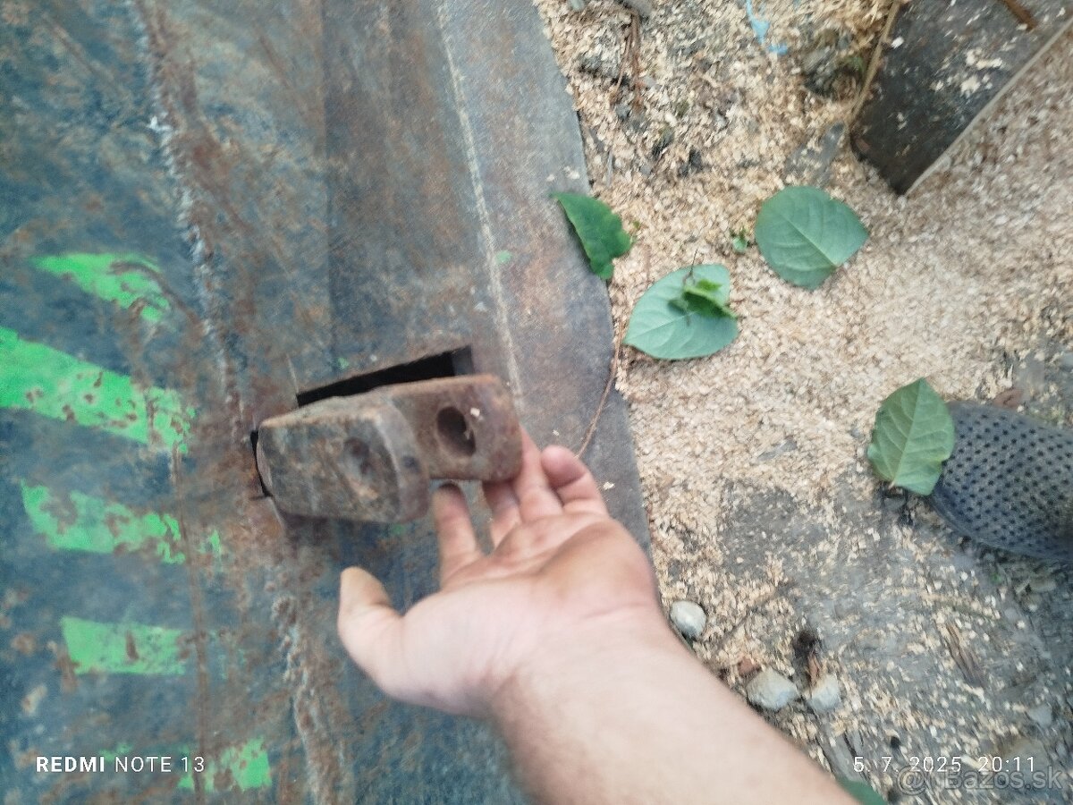 Traktor domácej výroby v3s - 3