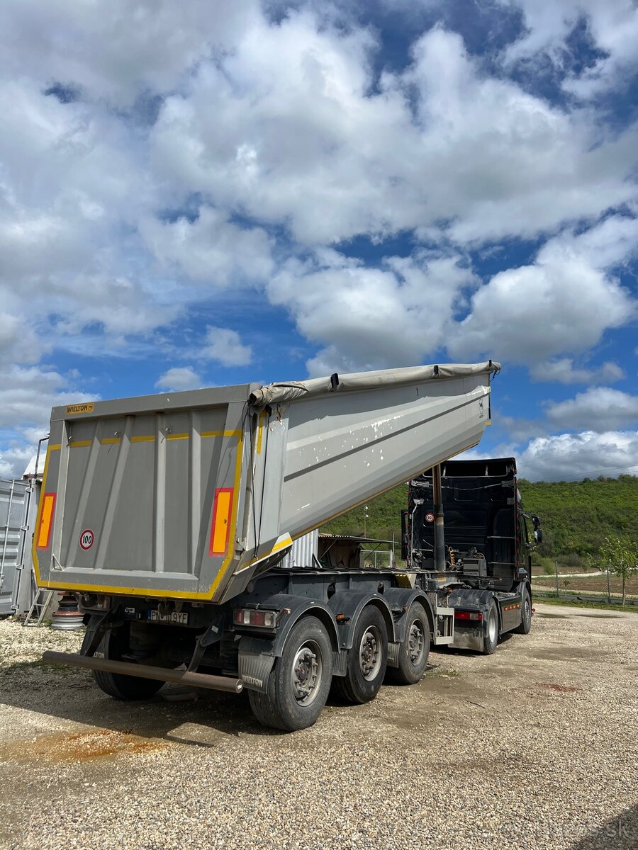 Renault + Wielton aj samostatne - 3