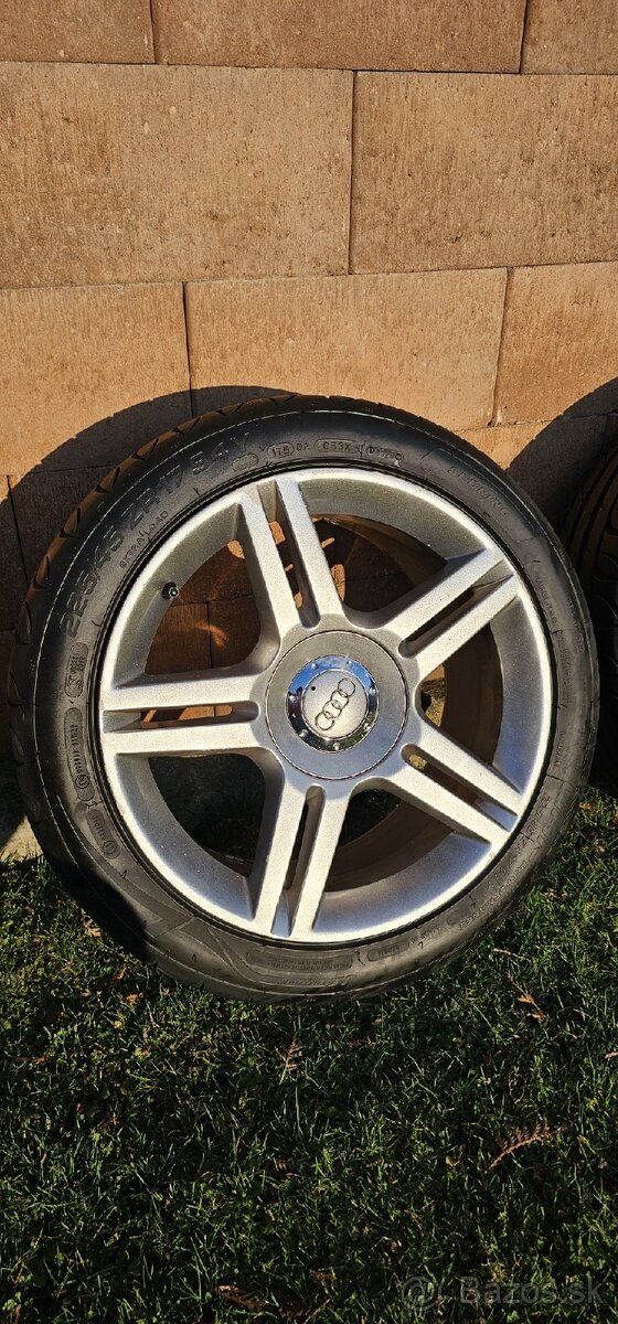 Originál Audi Elektróny R17 - 3