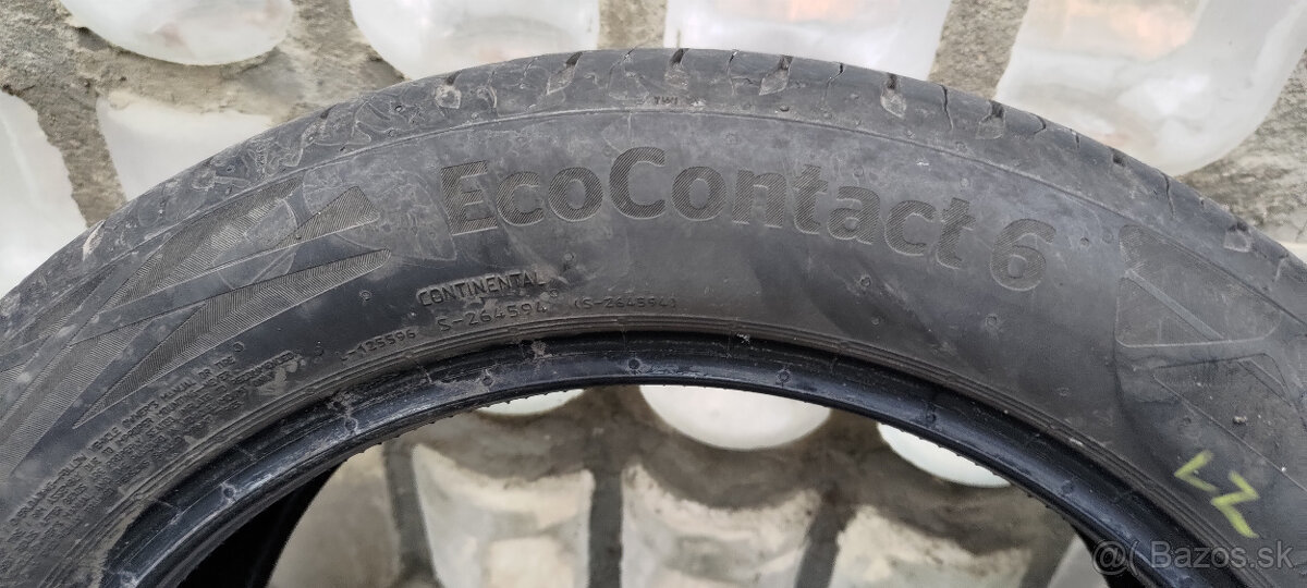 Letné pneu 215/50 R17 Continental - 3