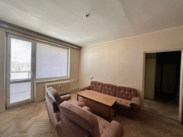 Predaj 3 izb byt v KE - Južná trieda, pôvodný stav, loggia - 3