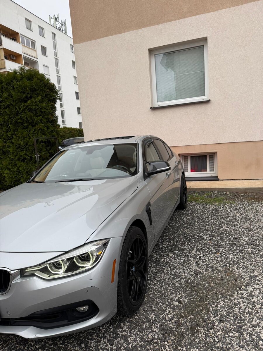BMW 320i - 3