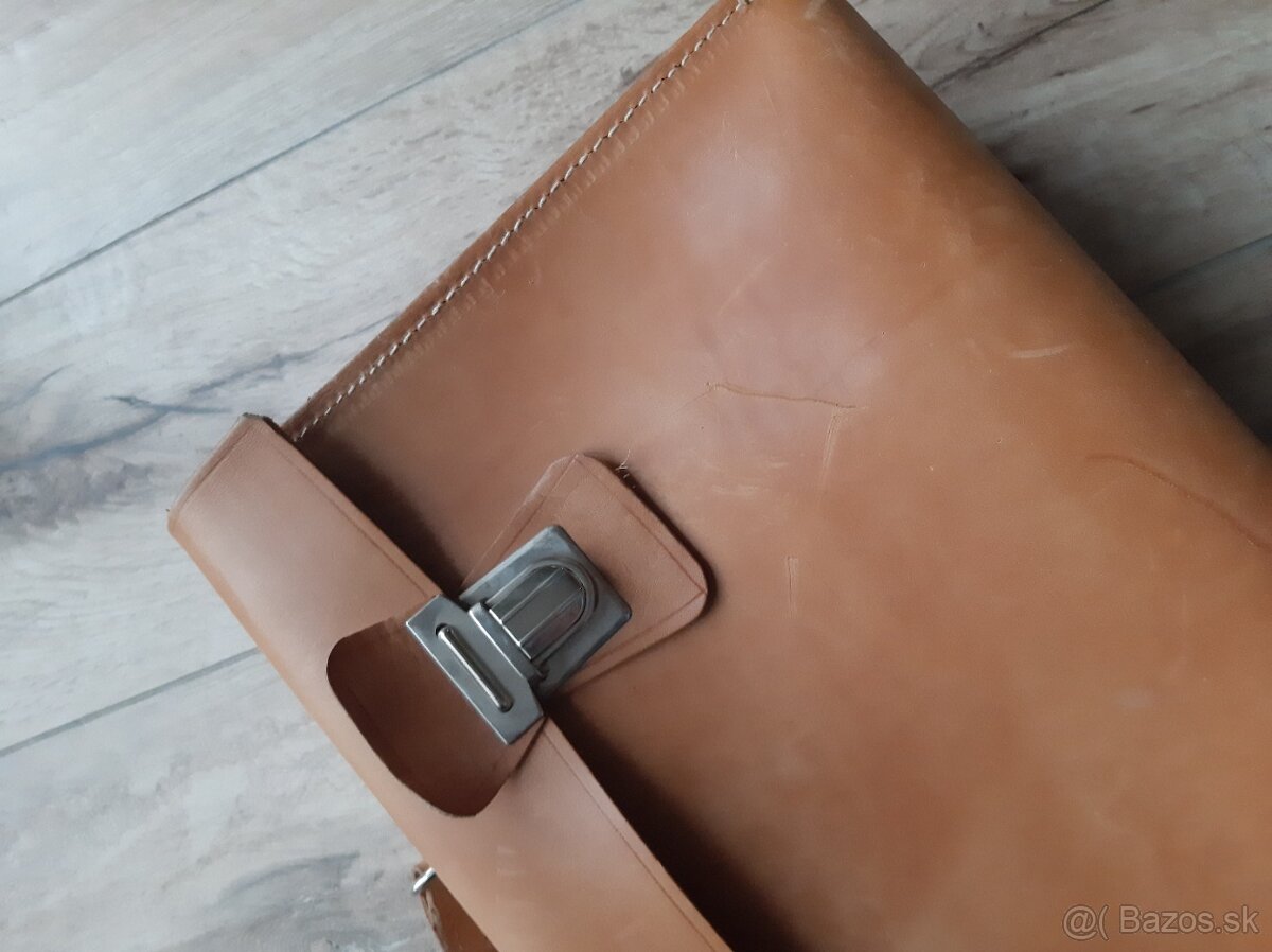 Stará kožená kabela - 3