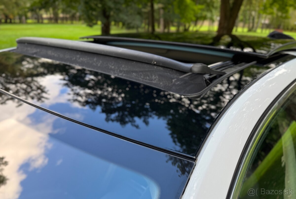 ŠKODA SUPERB 2.0 TDi 4x4 Laurin & Klement - 3