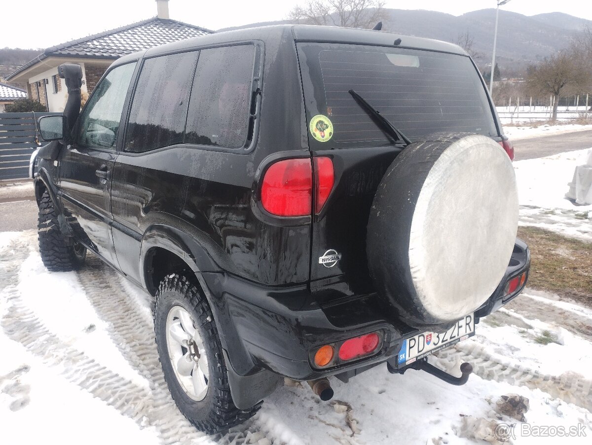 Nissan Terrano - 3