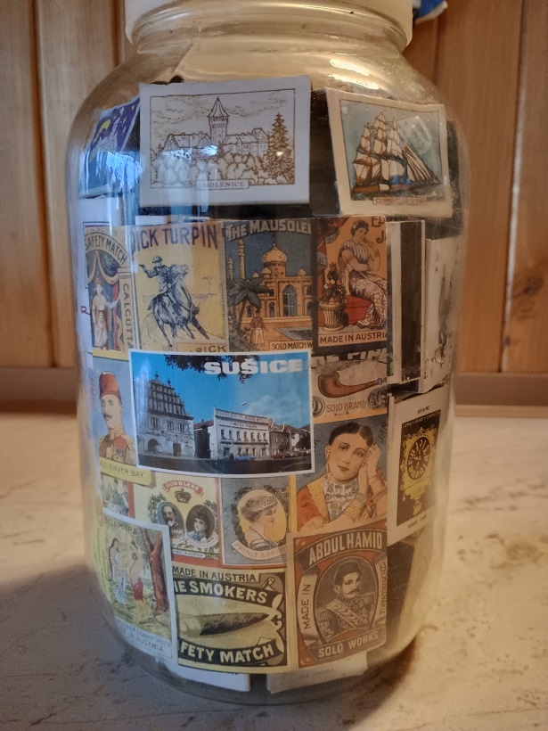 Zápalkové krabičky. - 3