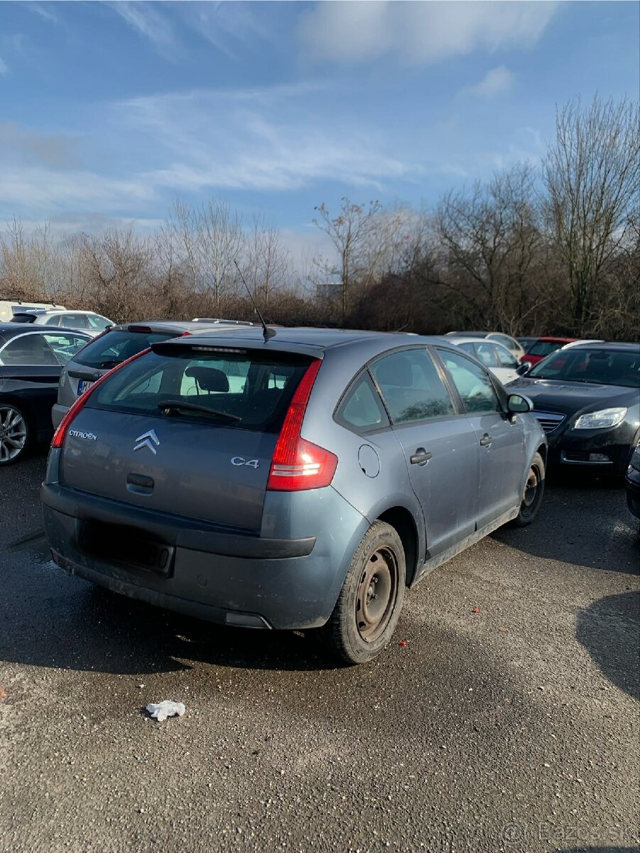 Rozpredám Citroen C4 1.4 65kw - 3