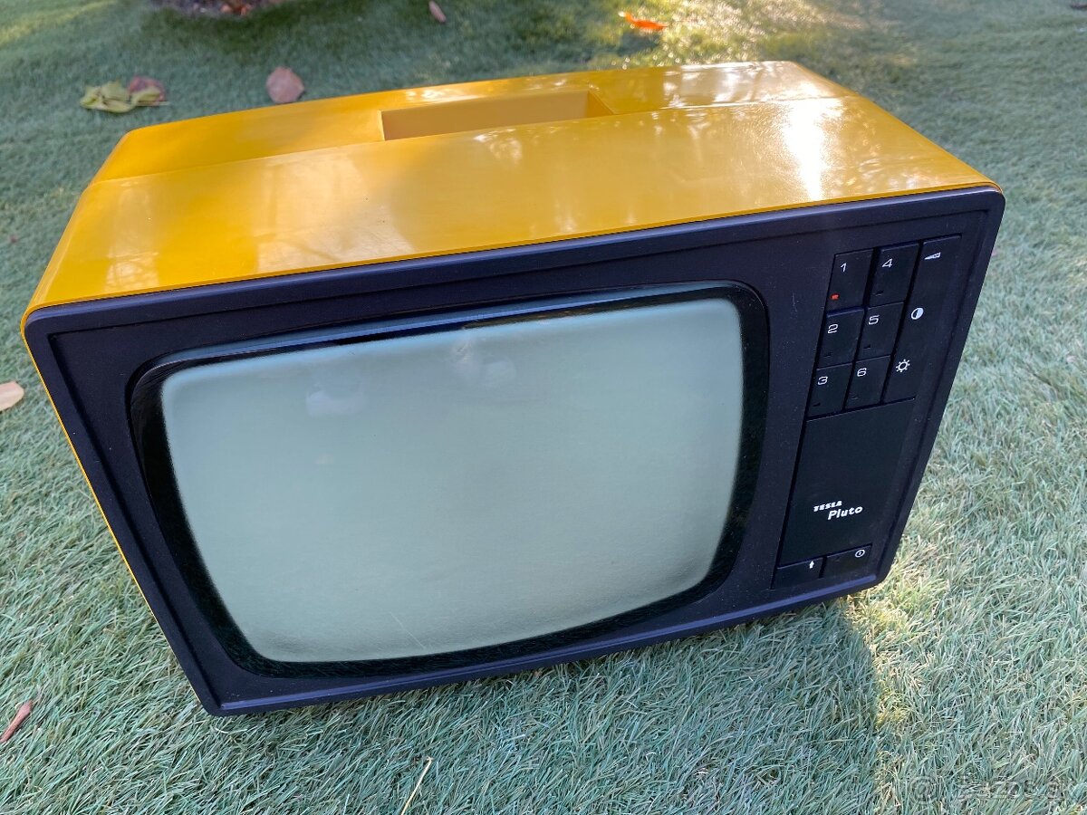 Retro TV Tesla Merkur - 3