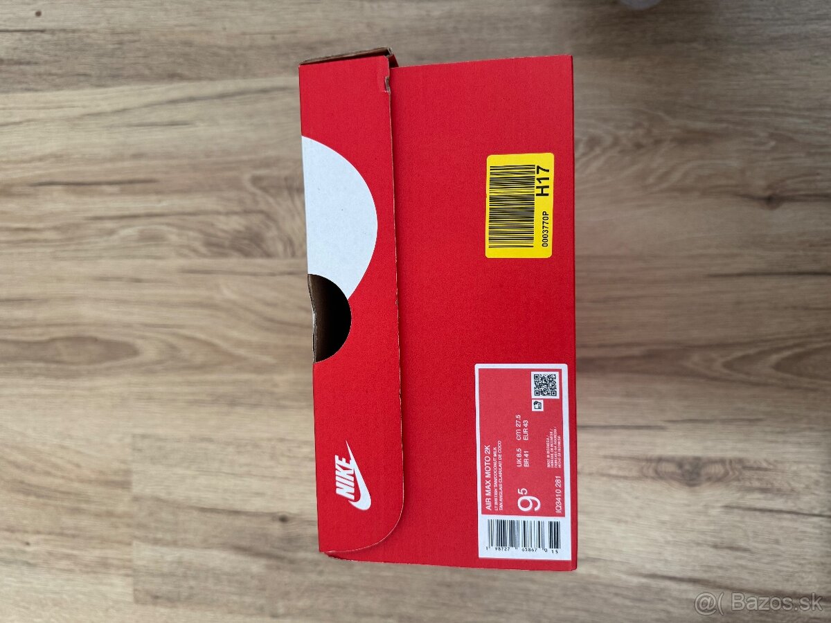 Nike Air Max Moto 2K - 3