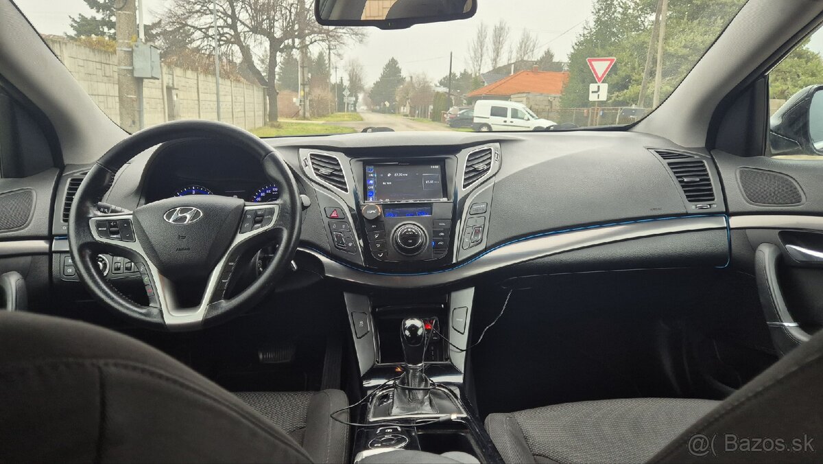 Hyundai i40 1.7 crdi 100kw 2011 - 3