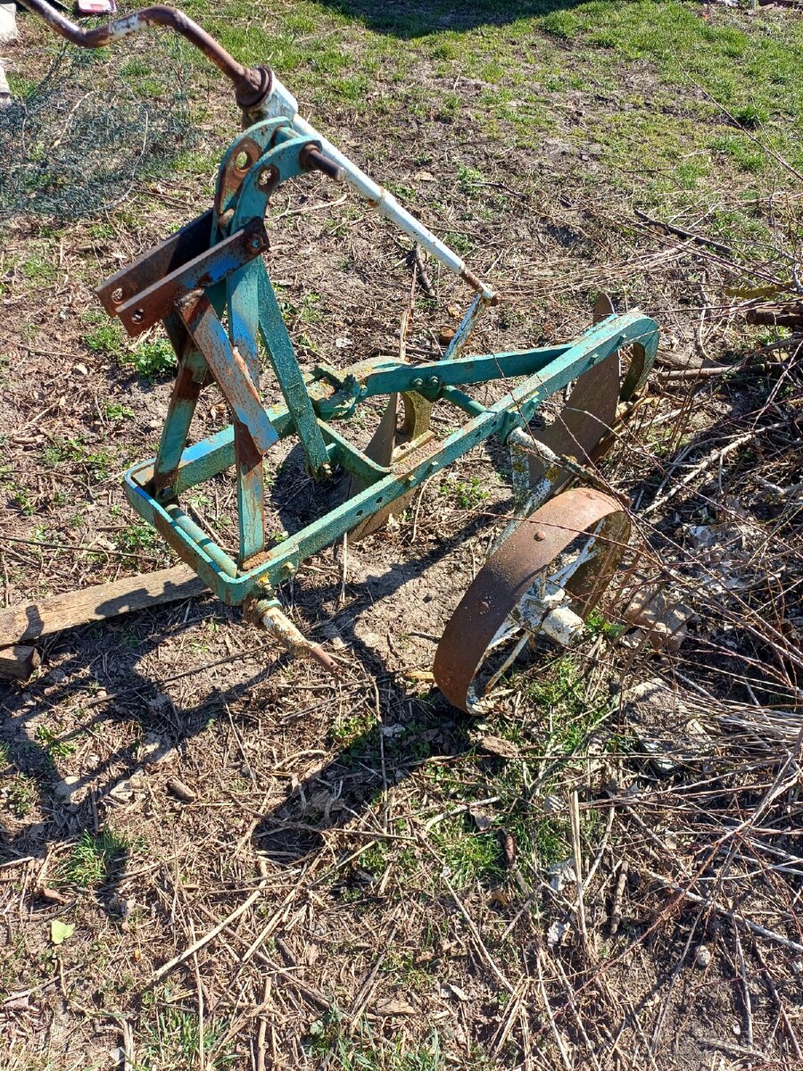 Predám dvoják pluh - 3