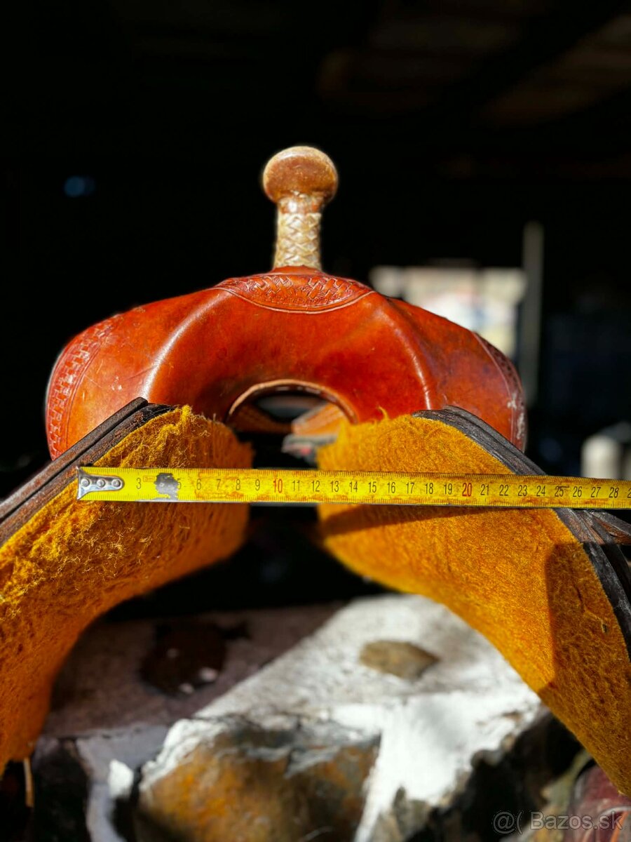 Westernove sedlo v type berrel - 3