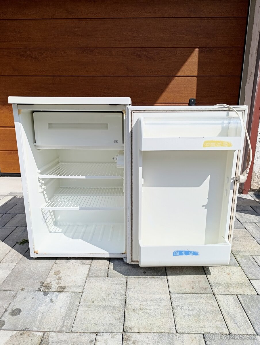 Chladnička Zanussi 138 l - 3