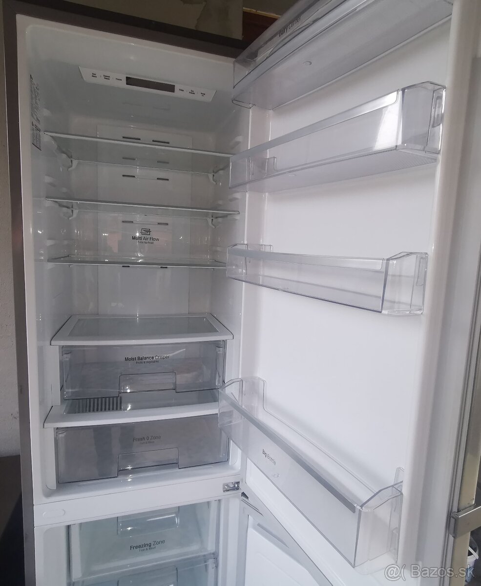 Chladnička s mrazničkou - 3