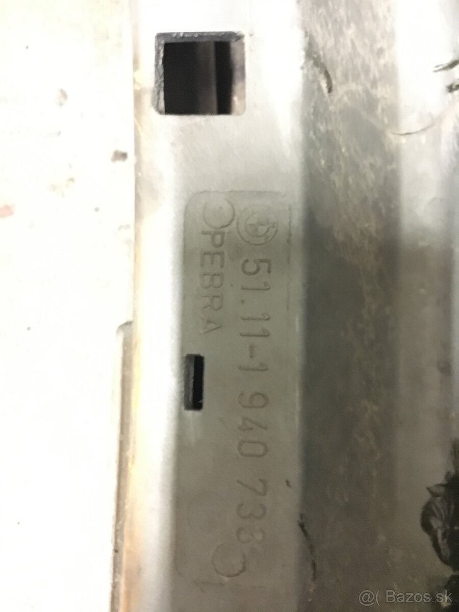 BMW E31 Predný nárazník - 3