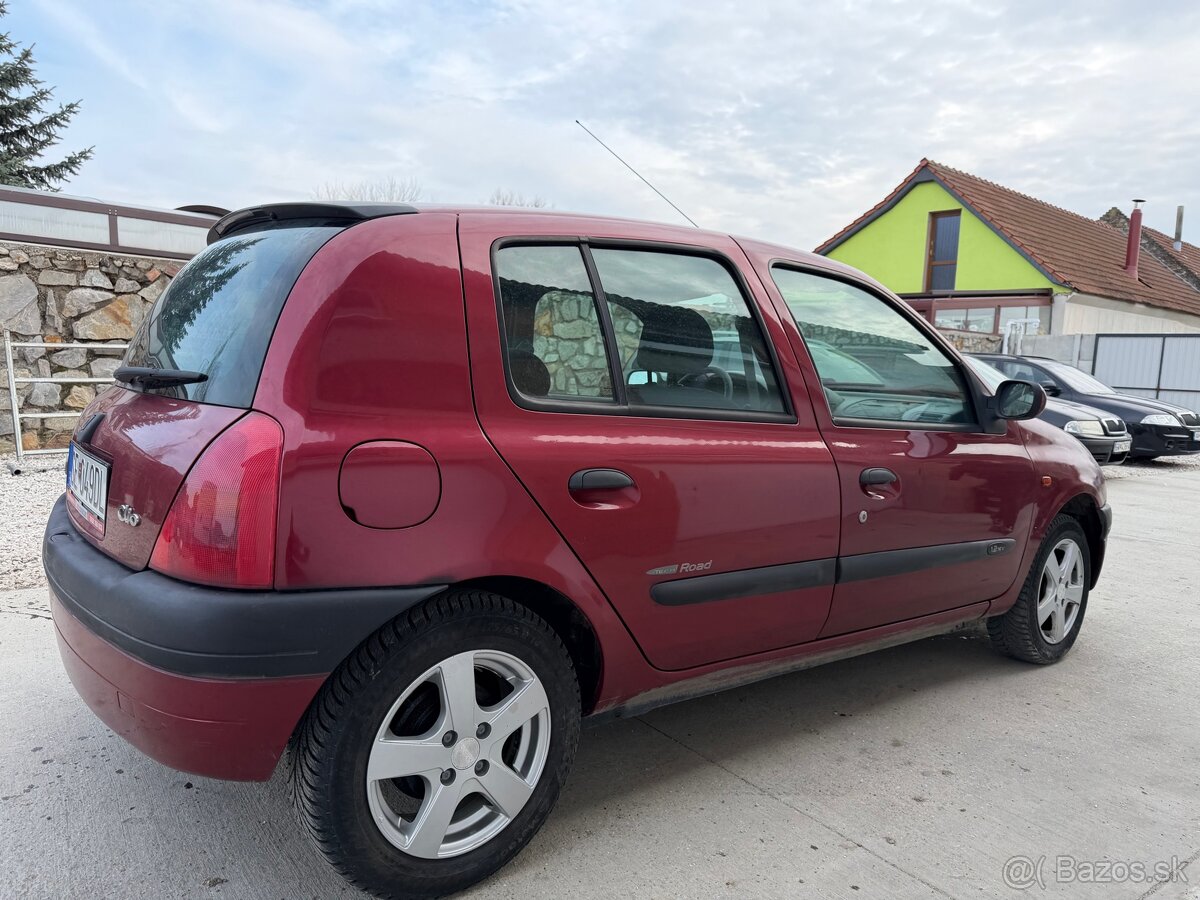 Renault clio 1.2 - 3